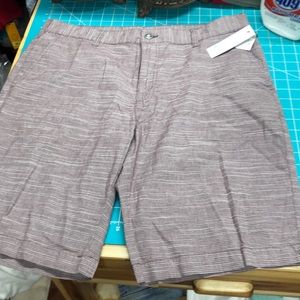 NWT SilverLake‎ men’s short burgundy/white very small stripes